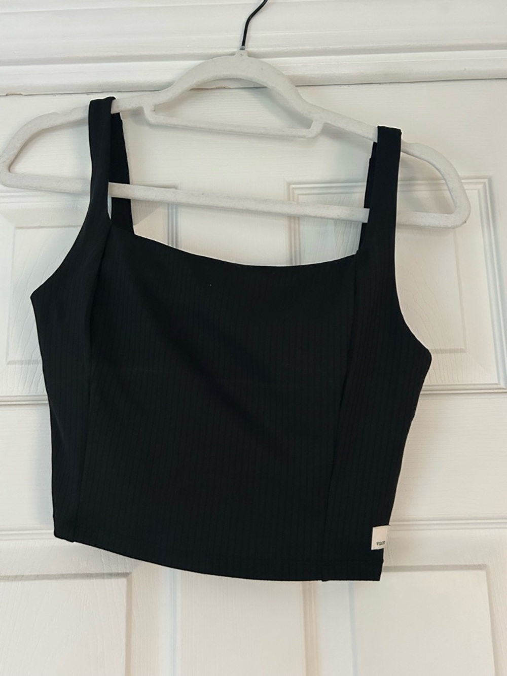 Vuori black tank